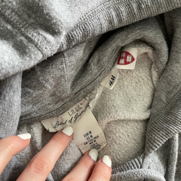 H&M Harvard Hoodie - Picture 4 of 4